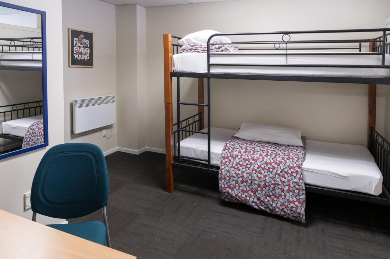 Trek Global Backpackers Hostel Wellington Exterior photo