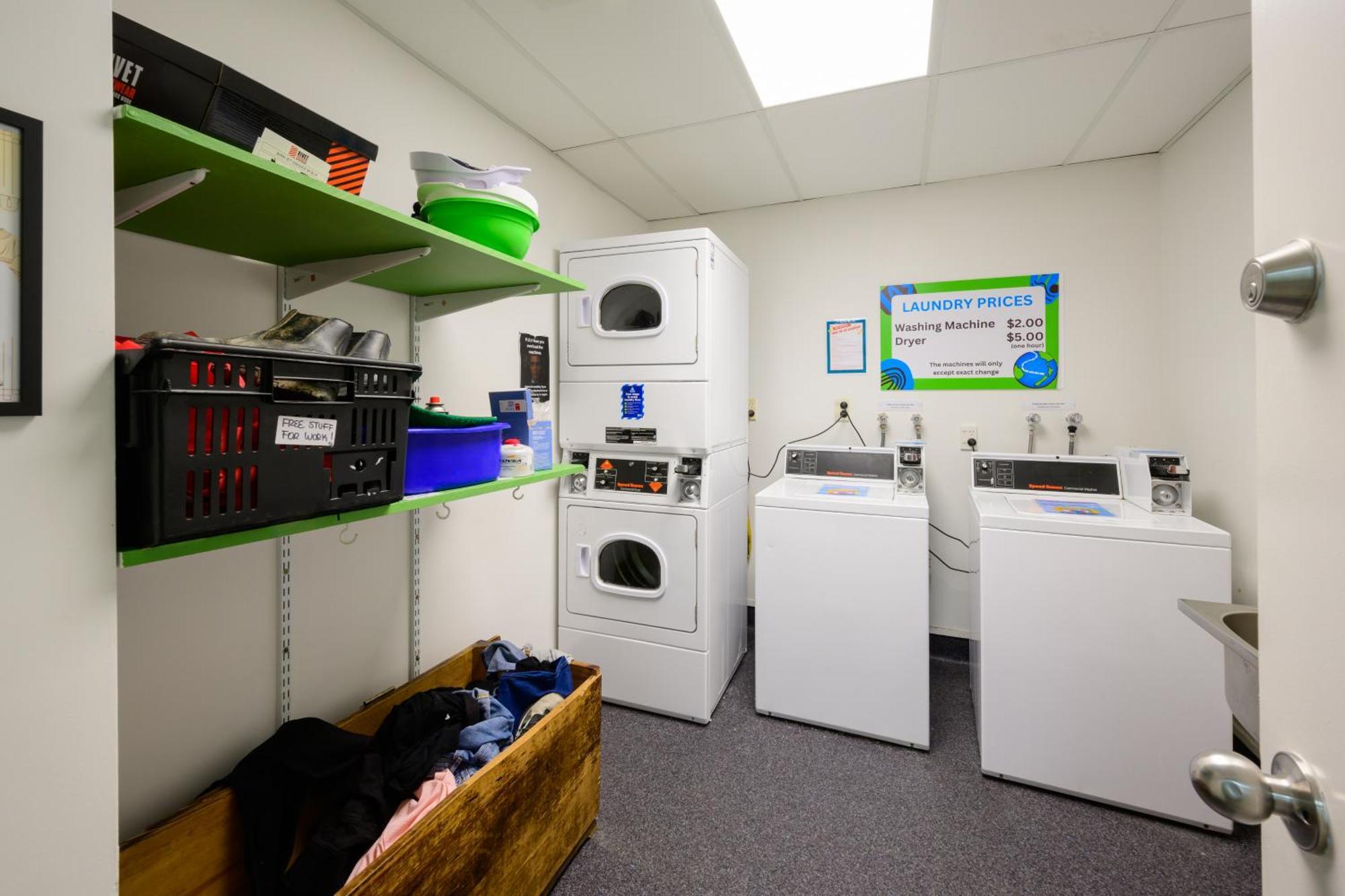 Trek Global Backpackers Hostel Wellington Exterior photo