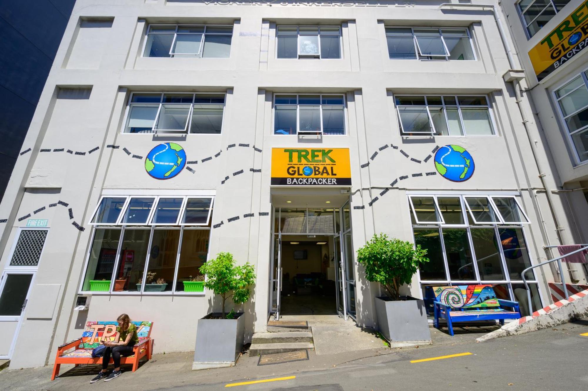 Trek Global Backpackers Hostel Wellington Exterior photo