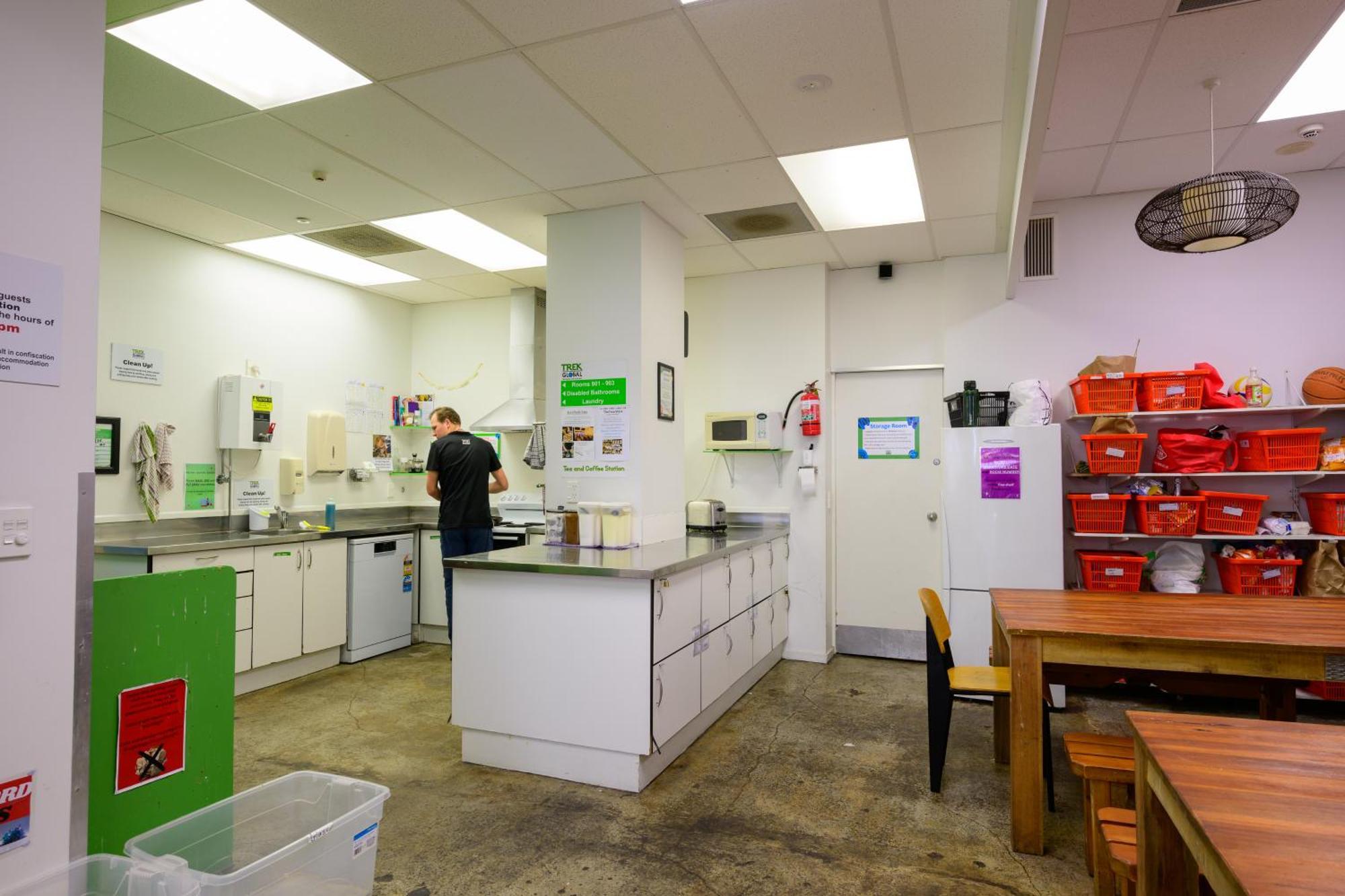 Trek Global Backpackers Hostel Wellington Exterior photo