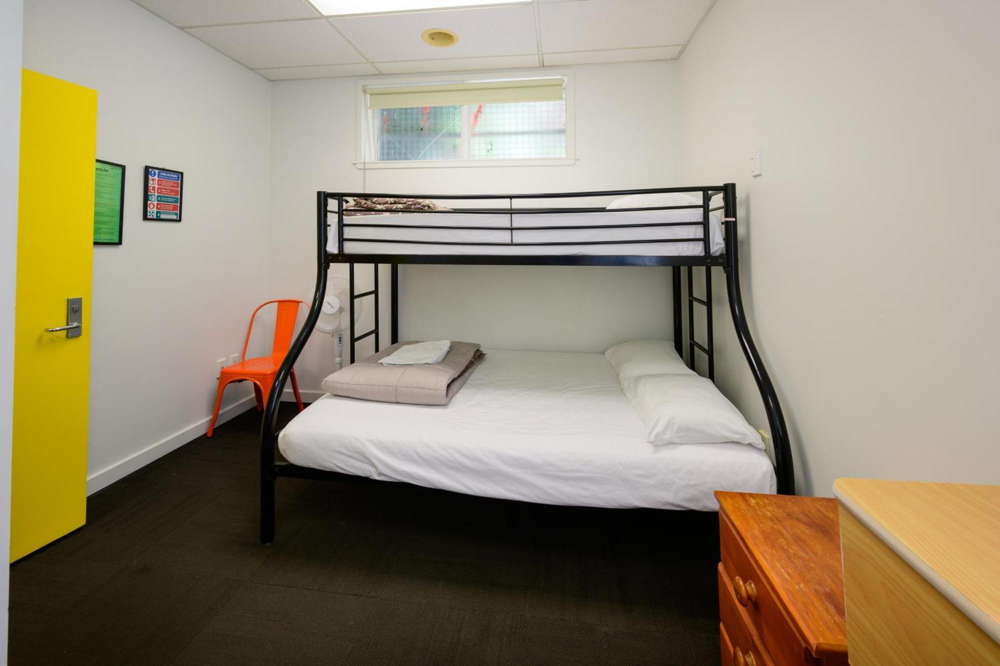 Trek Global Backpackers Hostel Wellington Exterior photo
