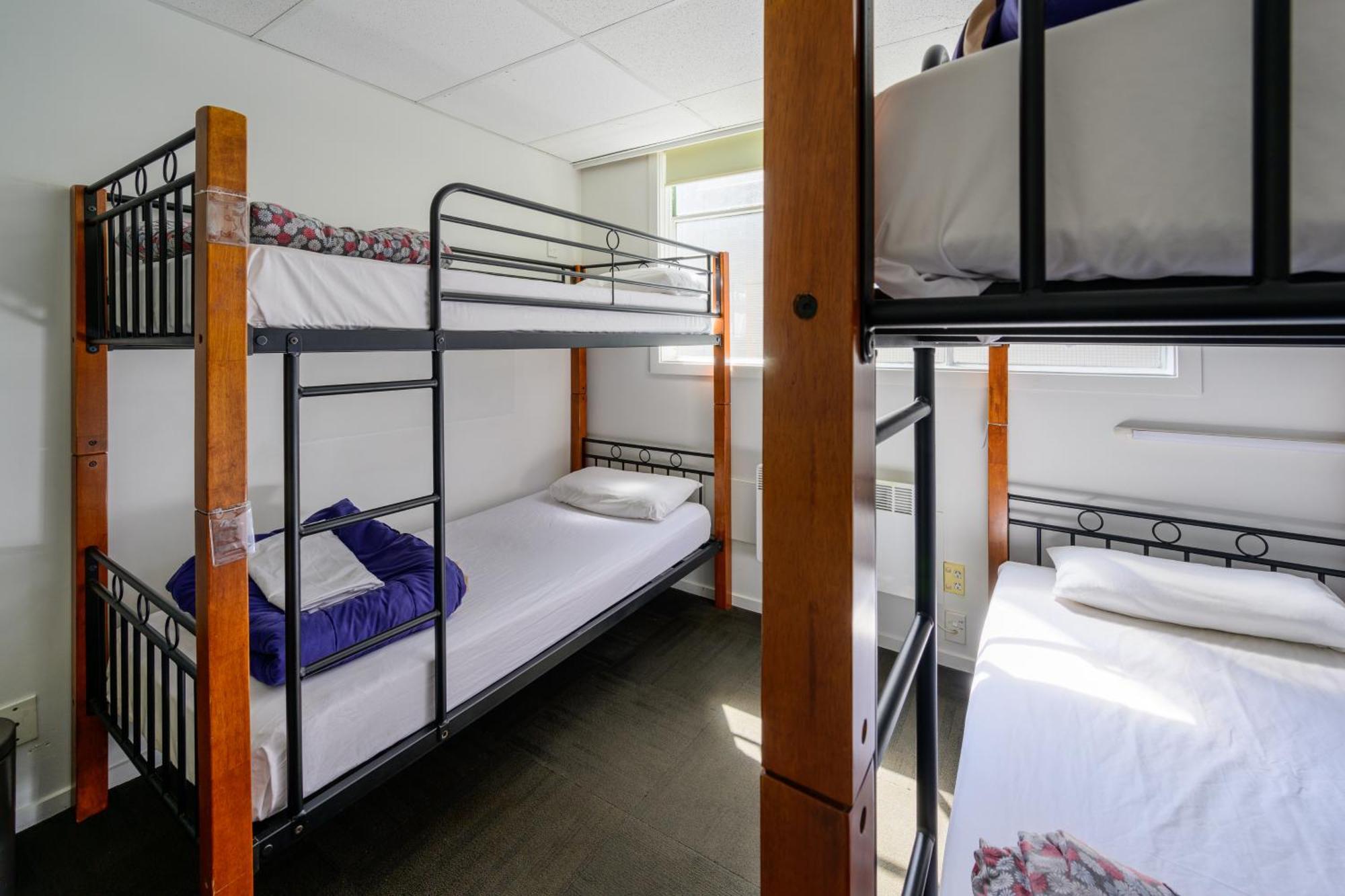 Trek Global Backpackers Hostel Wellington Exterior photo